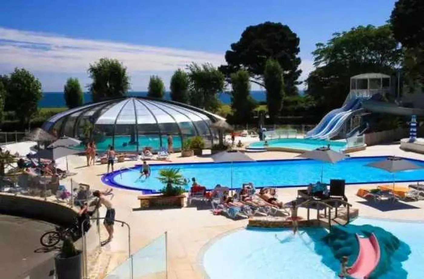 Camping 4 Etoiles - Piscine - Eec0Hi Névez Kemping